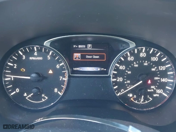 2018 Nissan Pathfinder SV with VIN 5N1DR2MM4JC670016, listed as a IAAI auction lot 41394190 with 143,705 mi miles. Bid and sale history available at carsss.com. Image 7.