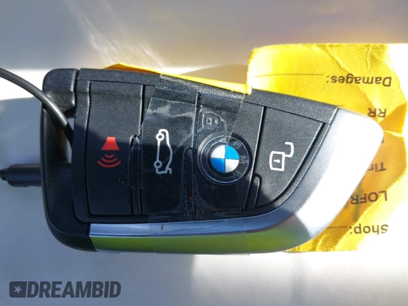 2025 BMW 3 Series 330i with VIN 3MW69CW01S8F11313, listed as a IAAI auction lot 42495415 with 14,109 mi miles and . Bid and sale history available at DreamBid. Image 11.