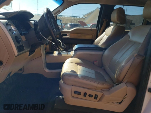 2011 Ford F-150 XLT with VIN 1FTFW1ET1BFC64913, listed as a Copart auction lot 49413115 with 204,750 mi miles and Clean Title. Bid and sale history available at carsss.com. Image 7.
