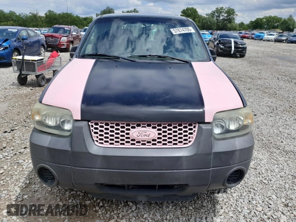 2005 Ford Escape XLS Value with VIN 1FMYU92Z95DA22100, listed as a Copart auction lot 57874705 with 192,057 mi miles and Salvage title. Bid and sale history available at DreamBid. Image 5.