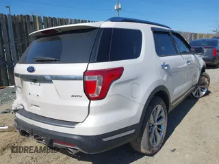 2019 Ford Explorer Limited with VIN 1FM5K8F81KGB06071, listed as a IAAI auction lot 41897131 with 69,831 mi miles and . Bid and sale history available at carsss.com. Image 4.