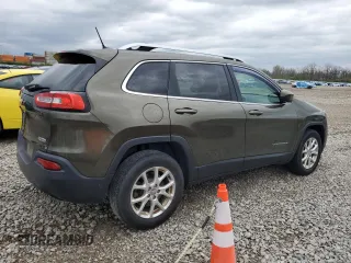 2015 Jeep Cherokee North with VIN 1C4PJMCS0FW514176, listed as a Copart auction lot 53361595 with 175,680 mi miles and Salvage Title. Bid and sale history available at carsss.com. Image 3.