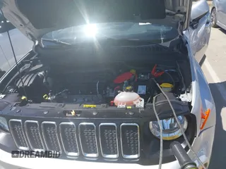 2021 Jeep Renegade Latitude with VIN ZACNJCBB8MPN10712, listed as a IAAI auction lot 42169548 with 56,796 mi miles and . Bid and sale history available at DreamBid. Image 10.