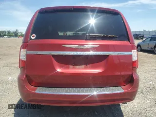 2012 Chrysler Town & Country Touring z VIN 2C4RC1BG8CR401417, wystawiony jako Copart lot #57238745 z przebiegiem 151 560 mil mil oraz Szkoda całkowita • Salvage title. Historia ofert i sprzedaży dostępna na DreamBid. Obrazek 6.