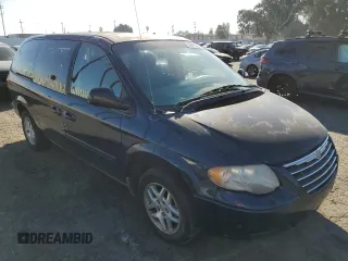 2006 Chrysler Town & Country LWB LX with VIN 2A4GP44R66R845776, listed as a Copart auction lot 79677204 with 213,272 mi miles and Salvage Title. Bid and sale history available at carsss.com. Image 4.