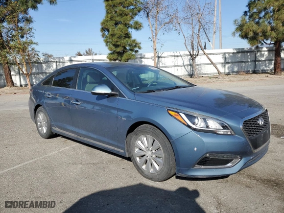 2016 Hyundai Sonata Hybrid SE with VIN KMHE24L17GA027899, listed as a Copart auction lot 50066125 with 112,369 mi miles and Salvage Title. Bid and sale history available at carsss.com. Image 4.