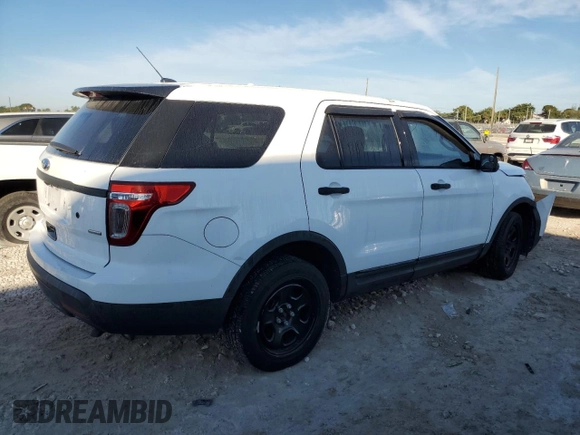 2015 Ford Utility Police Interceptor with VIN 1FM5K8AR7FGC26673, listed as a Copart auction lot 89396895 with 62,018 mi miles and Salvage Title. Bid and sale history available at carsss.com. Image 3.