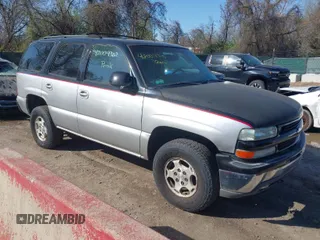 2004 Chevrolet Tahoe Special Service with VIN 1GNEK13V44J293230, listed as a IAAI auction lot 42004302 with 157,924 mi miles. Bid and sale history available at carsss.com. Image 1.