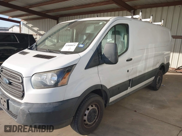 2017 Ford Transit с VIN 1FTYR1YM6HKA81592, выставлен на аукционе IAAI как лот 41800024 с пробегом Не указан миль и . История ставок и продаж доступна на DreamBid. Изображение 2.