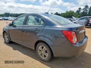 2016 Chevrolet Sonic LT z VIN 1G1JC5SH3G4155617, wystawiony jako Copart lot #58856685 z przebiegiem 96 360 mil mil oraz Czysty tytuł • Clean title. Historia ofert i sprzedaży dostępna na DreamBid. Obrazek 2.