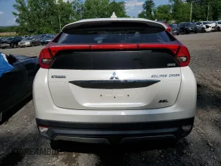 2018 Mitsubishi Eclipse Cross SE with VIN JA4AT5AA3JZ045103, listed as a Copart auction lot 61538335 with 154,469 mi miles and Salvage title. Bid and sale history available at DreamBid. Image 6.
