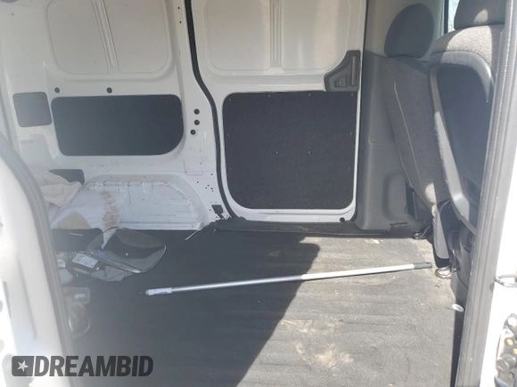 2015 Nissan NV200 SV z VIN 3N6CM0KN7FK736572, wystawiony jako Copart lot #54480405 z przebiegiem 130 681 mil mil oraz Szkoda całkowita • Salvage title. Historia ofert i sprzedaży dostępna na DreamBid. Obrazek 11.