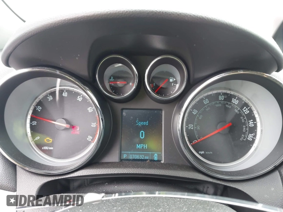 2015 Buick Encore with VIN KL4CJASB7FB240233, listed as a IAAI auction lot 41493333 with 70,632 mi miles. Bid and sale history available at carsss.com. Image 7.