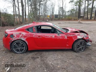 2015 Scion FR-S z VIN JF1ZNAA10F9711357, wystawiony jako IAAI lot #41225577 z przebiegiem 129 747 mil mil oraz . Historia ofert i sprzedaży dostępna na DreamBid. Obrazek 14.