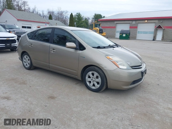 2008 Toyota Prius with VIN JTDKB20U483451668, listed as a IAAI auction lot 42117138 with 172,018 mi miles. Bid and sale history available at carsss.com. Image 1.