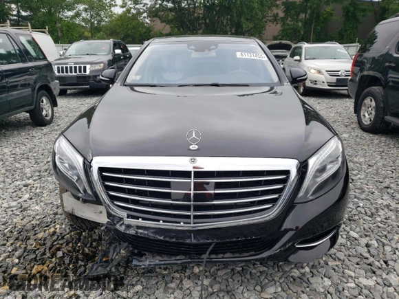2014 Mercedes-Benz S 550 with VIN WDDUG8FB1EA028871, listed as a Copart auction lot 61131455 with 114,923 mi miles and Clean title. Bid and sale history available at DreamBid. Image 5.