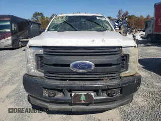 2017 Ford F-350 Platinum with VIN 1FT8W3B64HEC91041, listed as a Copart auction lot 74438064 with Not provided miles and Salvage title. Bid and sale history available at DreamBid. Image 5.