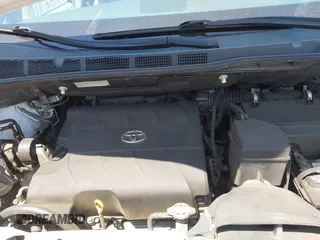 2011 Toyota Sienna LE AAS with VIN 5TDKK3DC3BS164612, listed as a IAAI auction lot 42302123 with 165,941 mi miles and . Bid and sale history available at DreamBid. Image 10.