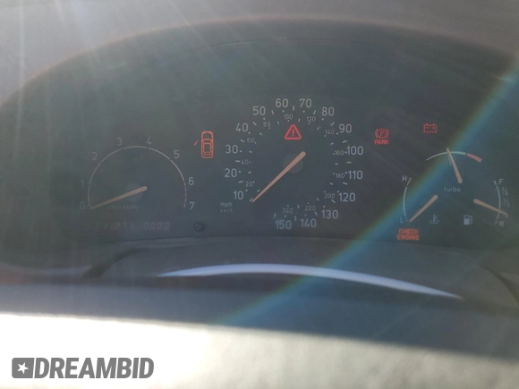 1999 Saab 9-3 z VIN YS3DD55N7X2004111, wystawiony jako Copart lot #73217004 z przebiegiem 211 071 mil mil oraz Nie do naprawy • Non repairable. Historia ofert i sprzedaży dostępna na DreamBid. Obrazek 9.