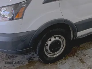 2018 Ford Transit с VIN 1FTYE1YM9JKB52110, выставлен на аукционе IAAI как лот 42610426 с пробегом 156 532 миль миль и . История ставок и продаж доступна на DreamBid. Изображение 12.