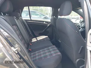 2017 Volkswagen GTI S z VIN 3VW4T7AU7HM068899, wystawiony jako IAAI lot #42194733 z przebiegiem 67 396 mil mil oraz . Historia ofert i sprzedaży dostępna na DreamBid. Obrazek 8.