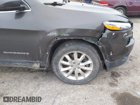 2016 Jeep Cherokee Limited with VIN 1C4PJMDS6GW120374, listed as a IAAI auction lot 41540008 with 102,131 mi miles and . Bid and sale history available at DreamBid. Image 18.