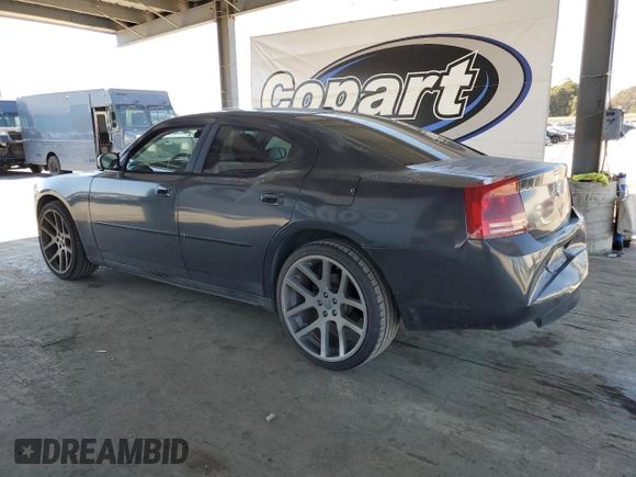 2007 Dodge Charger z VIN 2B3KA43G27H864237, wystawiony jako Copart lot #56039375 z przebiegiem 172 236 mil mil oraz Czysty tytuł • Clean title. Historia ofert i sprzedaży dostępna na DreamBid. Obrazek 2.
