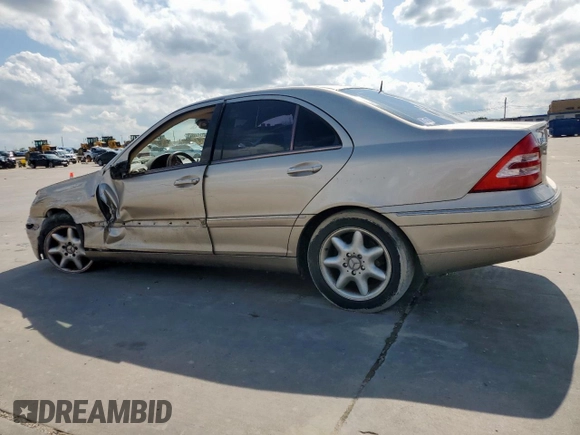 2003 Mercedes-Benz C 240 с VIN WDBRF61J13A417012, выставлен на аукционе Copart как лот 58729475 с пробегом 154 465 миль миль и Списание • Salvage title. История ставок и продаж доступна на DreamBid. Изображение 2.