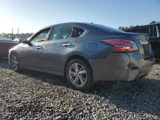 2014 Nissan Altima 2.5 SV with VIN 1N4AL3AP4EC194228, listed as a Copart auction lot 52254735 with 163,722 mi miles and Salvage Title. Bid and sale history available at carsss.com. Image 2.