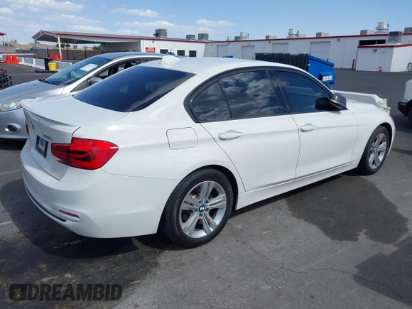 2016 BMW 3 Series 328i z VIN WBA8E9C50GK648594, wystawiony jako IAAI lot #42221766 z przebiegiem 127 590 mil mil oraz . Historia ofert i sprzedaży dostępna na DreamBid. Obrazek 4.