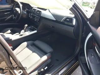 2018 BMW 3 Series 330i xDrive with VIN WBA8D9G5XJNU67750, listed as a IAAI auction lot 42291752 with 146,716 mi miles and . Bid and sale history available at DreamBid. Image 5.