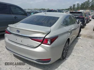 2022 Lexus ES 300h with VIN 58ADA1C13NU013371, listed as a IAAI auction lot 41937839 with 22,503 mi miles and . Bid and sale history available at DreamBid. Image 4.