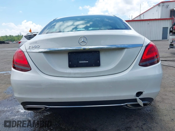 2020 Mercedes-Benz C 300 z VIN WDDWF8DB1LR543088, wystawiony jako IAAI lot #42193679 z przebiegiem 54 050 mil mil oraz . Historia ofert i sprzedaży dostępna na DreamBid. Obrazek 16.