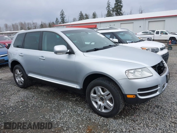 2006 Volkswagen Touareg 4.2L V8 z VIN WVGZM77L06D043948, wystawiony jako IAAI lot #41839431 z przebiegiem 207 496 mil mil oraz . Historia ofert i sprzedaży dostępna na DreamBid. Obrazek 13.