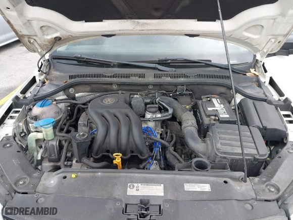 2014 Volkswagen Jetta Sedan S with VIN 3VW2K7AJ8EM375364, listed as a IAAI auction lot 41879370 with 117,259 mi miles. Bid and sale history available at carsss.com. Image 10.