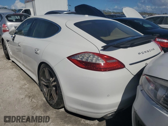 2010 Porsche Panamera Turbo z VIN WP0AC2A74AL091423, wystawiony jako Copart lot #66519724 z przebiegiem Nie podano mil oraz Nie do naprawy • Non repairable. Historia ofert i sprzedaży dostępna na DreamBid. Obrazek 2.