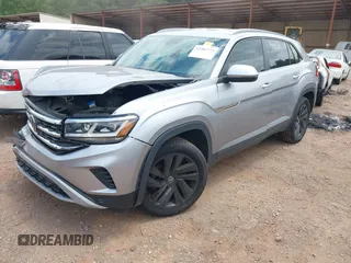2020 Volkswagen Atlas SE with VIN 1V21E2CA4LC210687, listed as a IAAI auction lot 42382775 with 62,199 mi miles and . Bid and sale history available at DreamBid. Image 17.