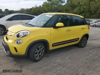 2014 FIAT 500L Trekking with VIN ZFBCFADH1EZ021866, listed as a Copart auction lot 71776554 with 98,866 mi miles and Salvage Title. Bid and sale history available at carsss.com. Image 1.