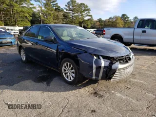 2015 Toyota Camry XLE with VIN 4T1BF1FK6FU879281, listed as a Copart auction lot 84822704 with 177,938 mi miles and Salvage Title. Bid and sale history available at carsss.com. Image 4.