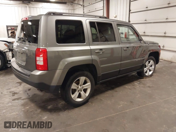 2012 Jeep Patriot Sport with VIN 1C4NJRBB1CD562668, listed as a IAAI auction lot 42463536 with 236,301 mi miles and . Bid and sale history available at DreamBid. Image 4.
