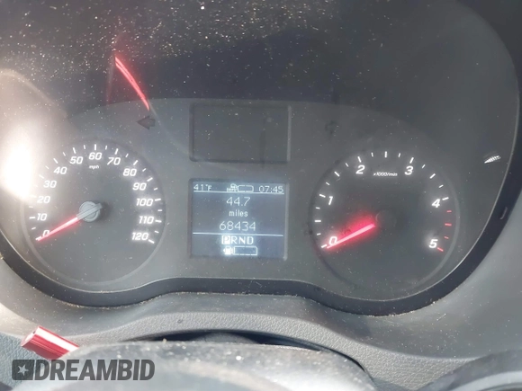2019 Mercedes-Benz Sprinter Cargo z VIN WD4PF1CD1KP147624, wystawiony jako IAAI lot #41832359 z przebiegiem 68 434 mil mil oraz . Historia ofert i sprzedaży dostępna na DreamBid. Obrazek 7.