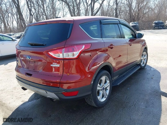 2015 Ford Escape SE with VIN 1FMCU0GX6FUA64111, listed as a IAAI auction lot 41780889 with 150,600 mi miles. Bid and sale history available at carsss.com. Image 4.