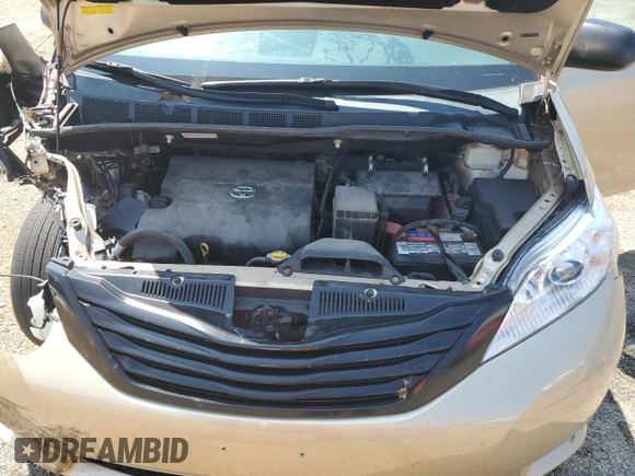 2013 Toyota Sienna L with VIN 5TDZK3DC3DS296433, listed as a Copart auction lot 62551444 with 0 mi miles and Non Repairable. Bid and sale history available at carsss.com. Image 12.