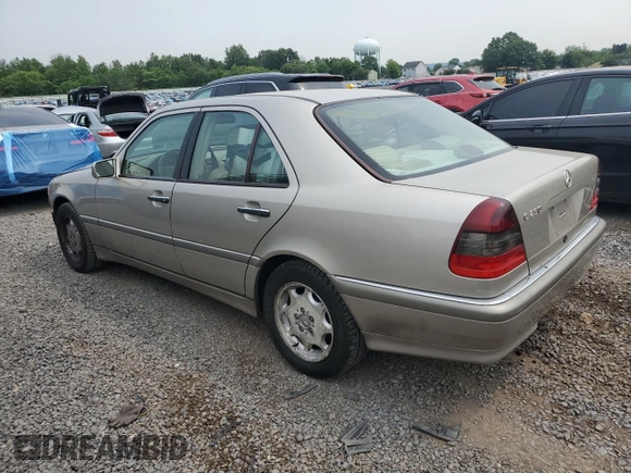 1998 Mercedes-Benz C 230/260/280/320 z VIN WDBHA23G8WA648546, wystawiony jako Copart lot #60720975 z przebiegiem 110 926 mil mil oraz Szkoda całkowita • Salvage title. Historia ofert i sprzedaży dostępna na DreamBid. Obrazek 2.