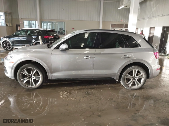 2019 Audi Q5 Premium Plus with VIN WA1BNAFY8K2034380, listed as a IAAI auction lot 41697243 with 80,377 mi miles. Bid and sale history available at carsss.com. Image 14.