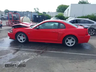2002 Ford Mustang GT Deluxe z VIN 1FAFP42X32F161388, wystawiony jako IAAI lot #42271266 z przebiegiem 140 821 mil mil oraz . Historia ofert i sprzedaży dostępna na DreamBid. Obrazek 14.