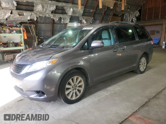 2013 Toyota Sienna LE with VIN 5TDJK3DCXDS059838, listed as a Copart auction lot 52107215 with 142,582 mi miles and Clean Title. Bid and sale history available at carsss.com. Image 1.