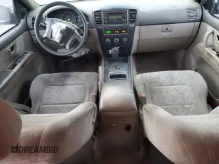 2007 Kia Sorento LX z VIN KNDJC736675694940, wystawiony jako Copart lot #84517454 z przebiegiem 135 421 mil mil oraz Szkoda całkowita • Salvage title. Historia ofert i sprzedaży dostępna na DreamBid. Obrazek 8.