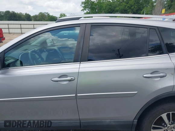 2017 Toyota RAV4 XLE with VIN 2T3WFREV5HW331648, listed as a IAAI auction lot 42137115 with 141,977 mi miles and . Bid and sale history available at DreamBid. Image 14.