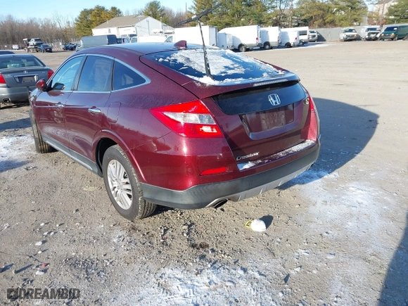 2013 Honda Crosstour EX with VIN 5J6TF3H33DL000648, listed as a IAAI auction lot 41304910 with 147,670 mi miles. Bid and sale history available at carsss.com. Image 3.